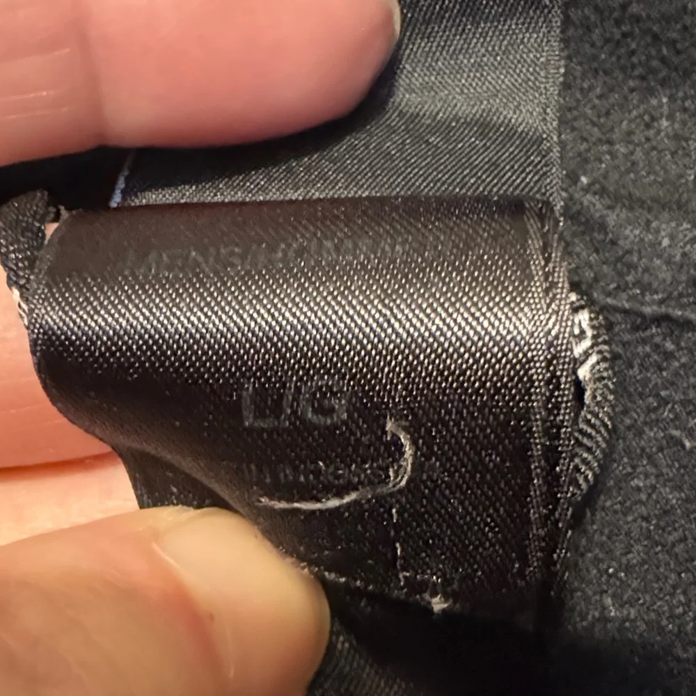 The North Face Men’s Black and Gray Performance Jacket Full‎ Zip Size Large